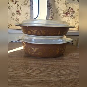 Vintage Pyrex Early American Casserole Dishes With lids